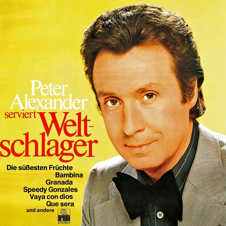 Cover: Serviert Weltschlager