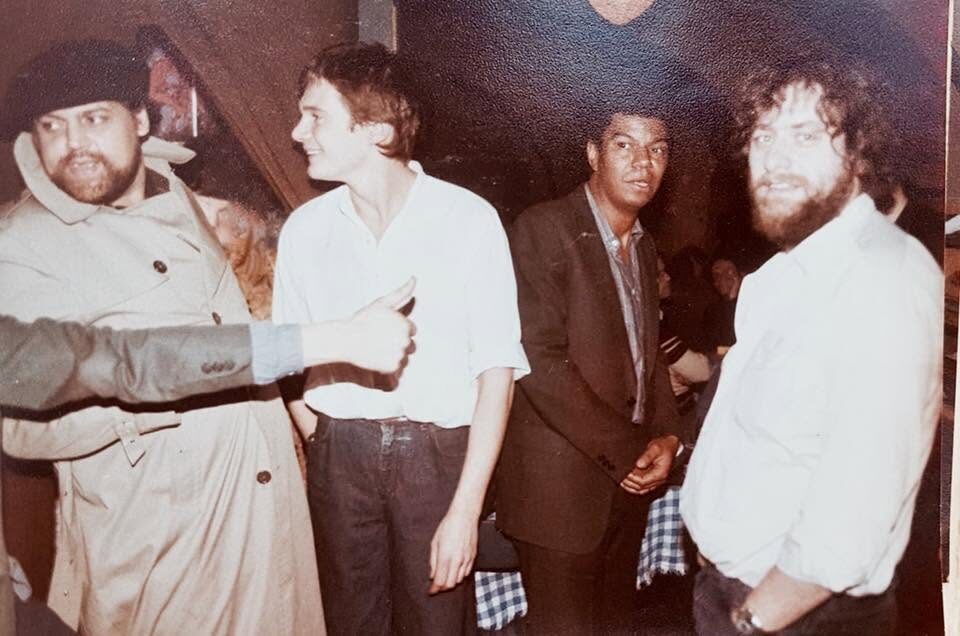 In der Wiener Jazzspelunke, 1983: von links Karl Ratzer, Günther Danek, Jack DeJohnette und Harry Pepl.